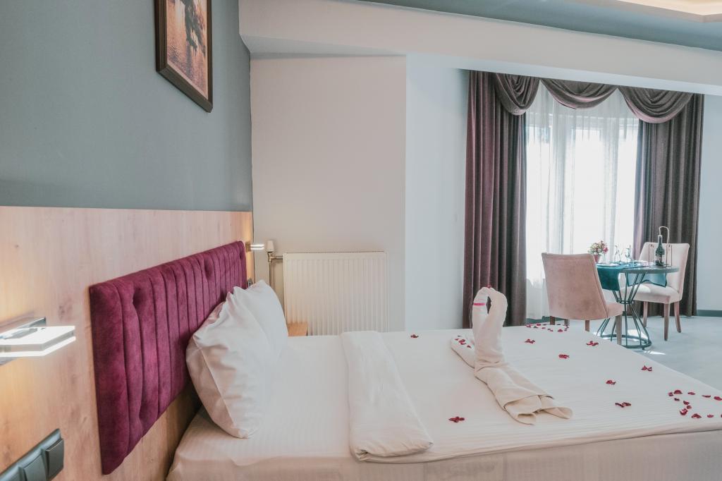 Junior Suit Oda, Şehir Manzaralı