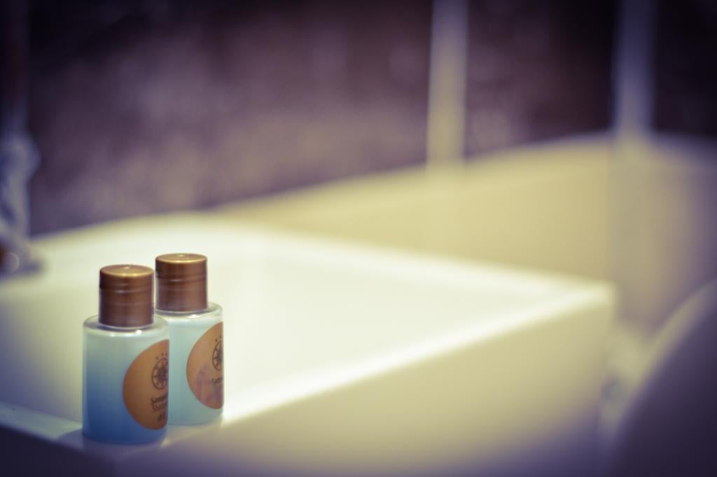 Standart Oda, Kara Manzaralı