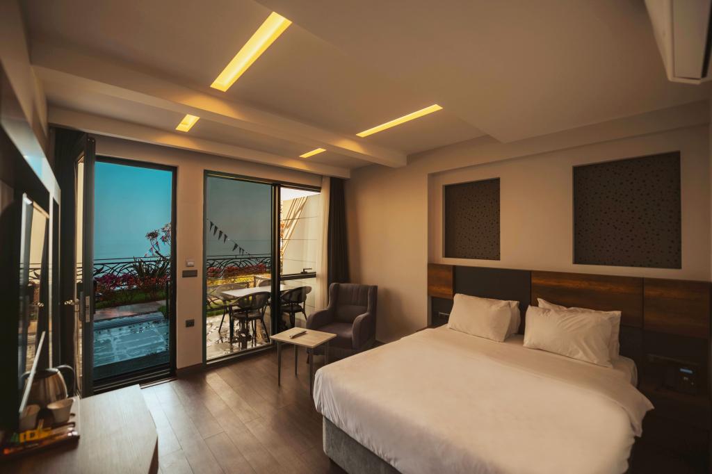 Deluxe Room, Garden View (Terrace)