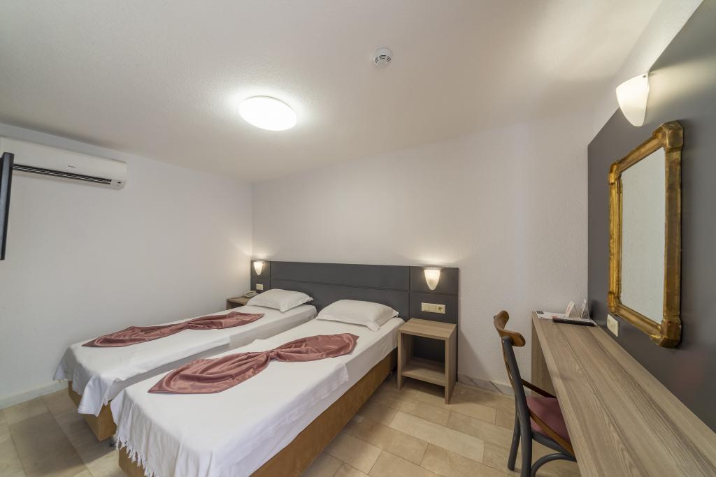 Otel Resmi