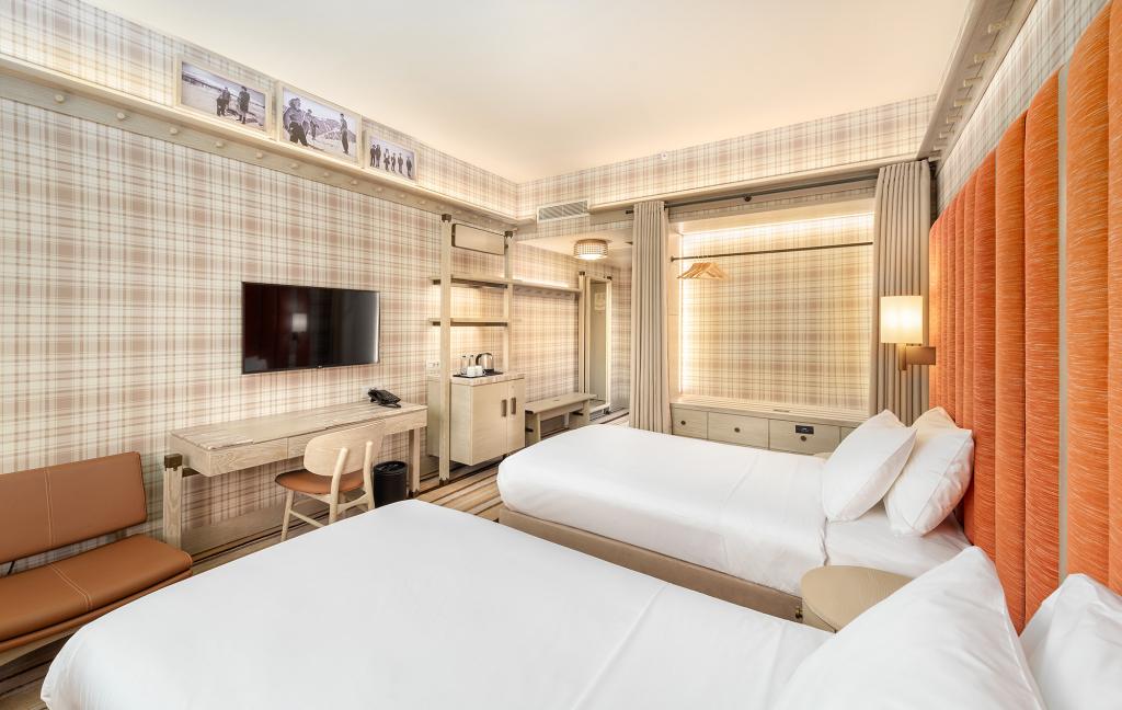 Deluxe Oda, Şehir Veya Dağ Manzaralı