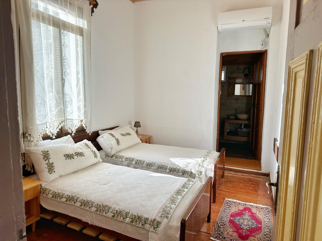 Standard Room, Garden View