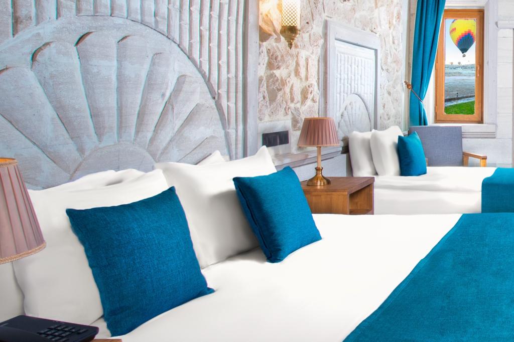 Superior Room (3 Person)