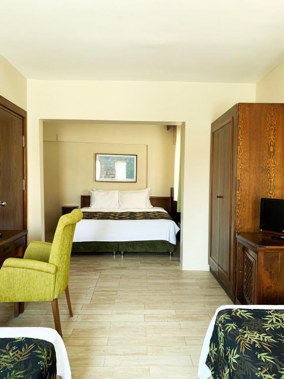 Aile Odası, Kara Manzaralı