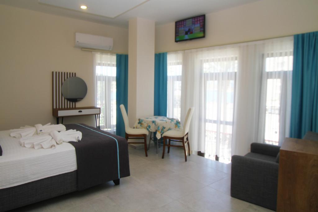 Cumbalı Deluxe Oda,Deniz Manzaralı,Balkonlu