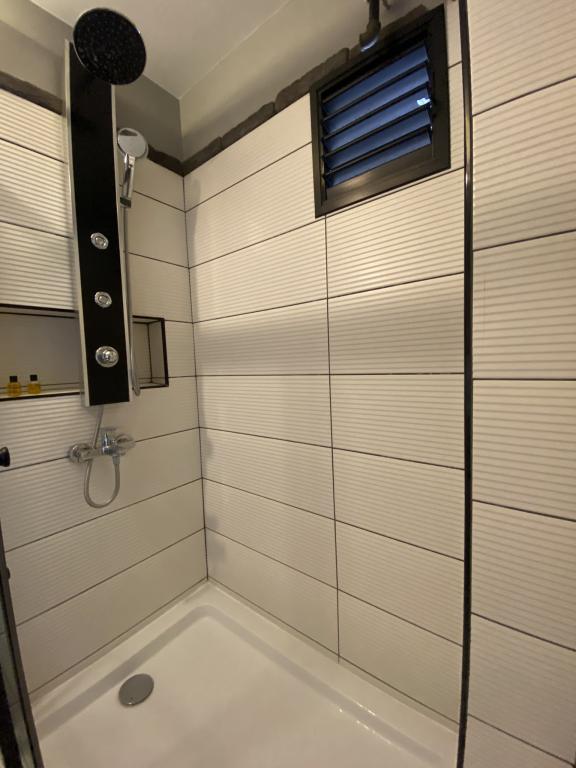Deluxe Apart Oda,Havuz Manzaralı,Balkonlu