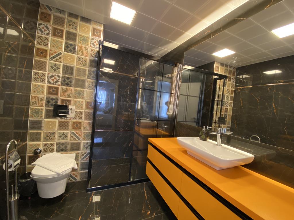 Beyaz Oda,Bahçe Manzaralı