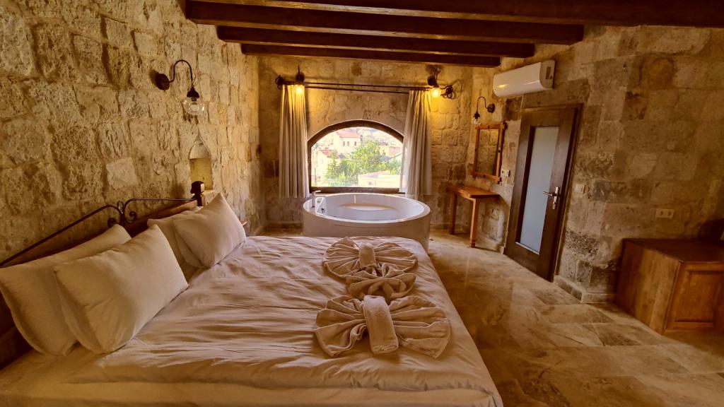 Honeymoon Room (Jacuzzi)