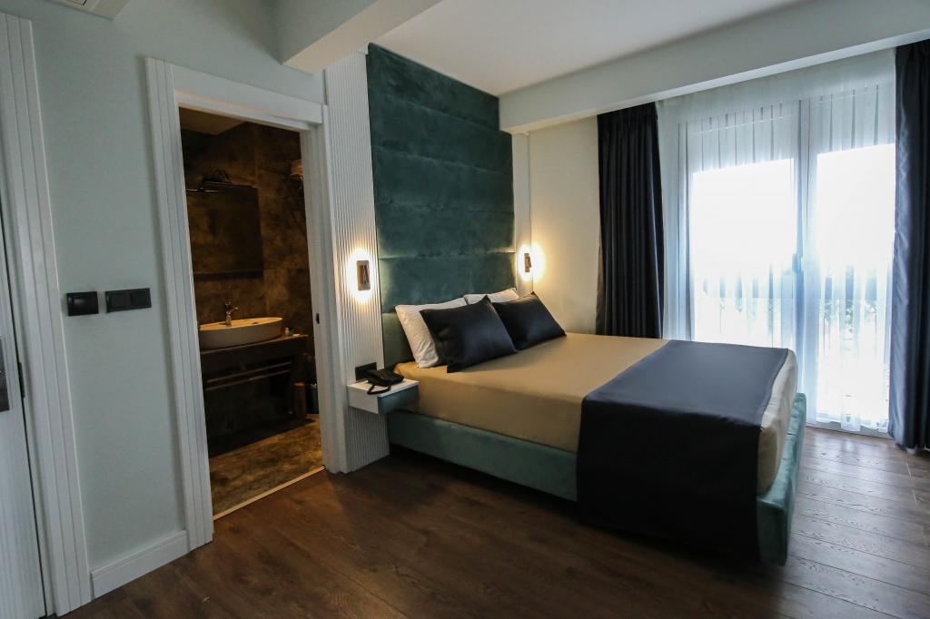 Family Superior Suite Room, City Or Mountain View