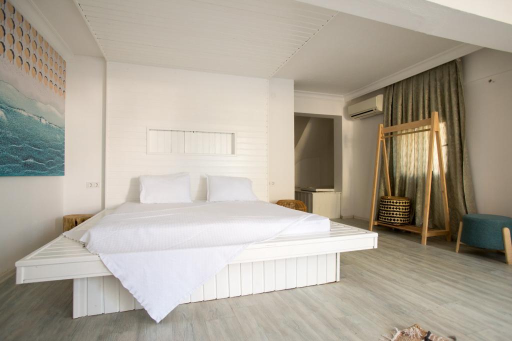 King Suite,Havuz ve Bahçe Manzaralı,Jakuzili