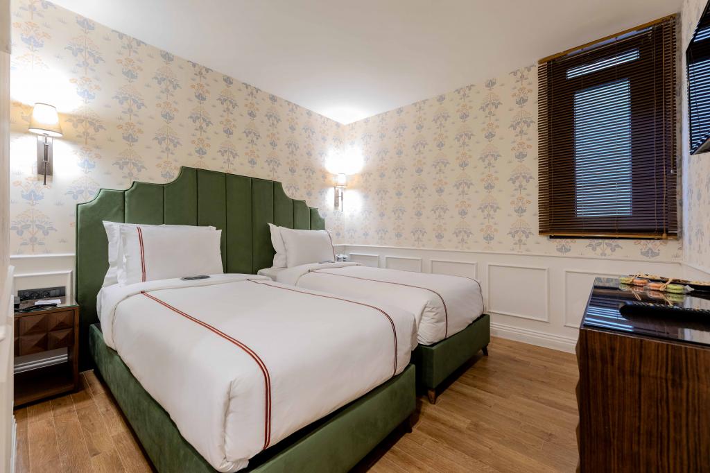 Standard Room, City View