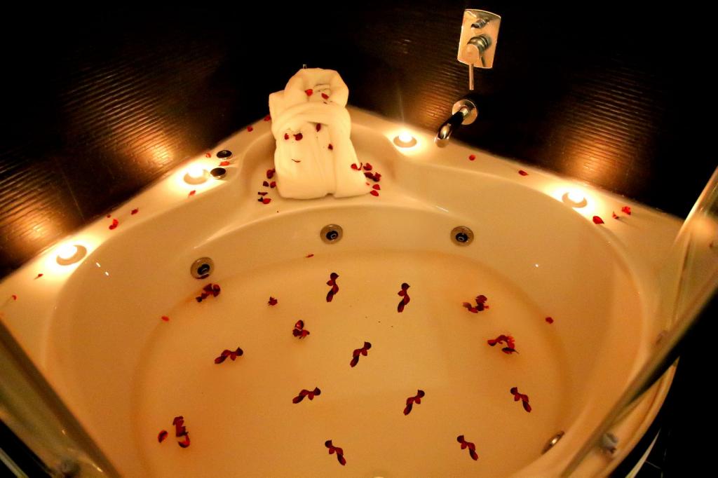 Deluxe Oda, Şehir Manzaralı (Jakuzi)