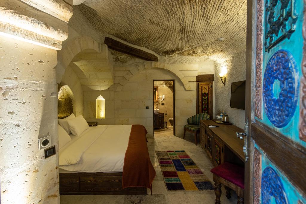 Superior King Cave Oda (Sigara İçilemez)