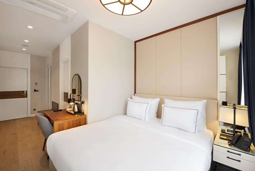 Standard Room, City View