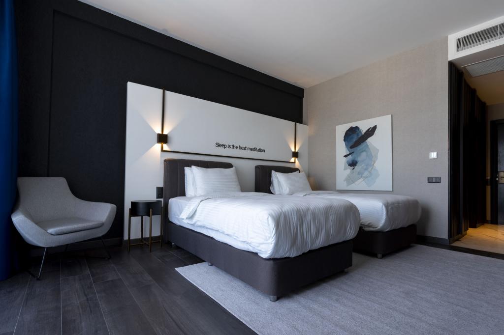 Luxury Suite Room, City View