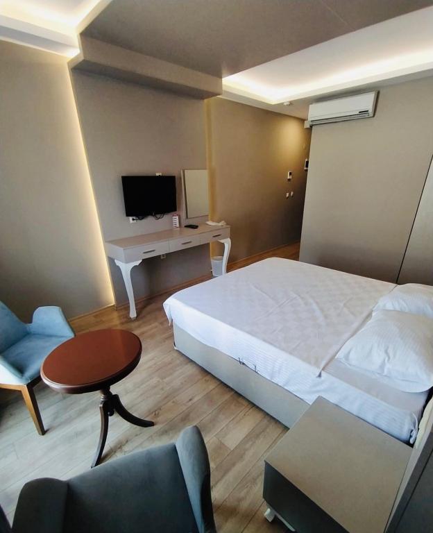 Standart Oda, Şehir Manzaralı