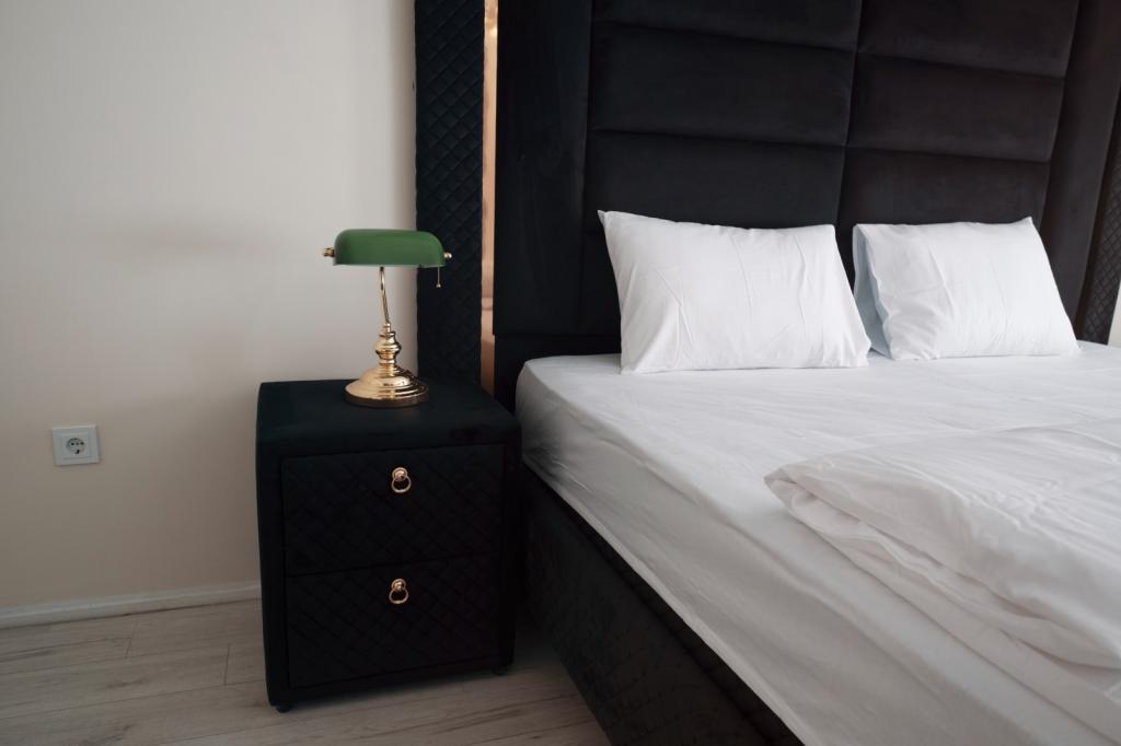 Suite Room, City View (Without Balcony)