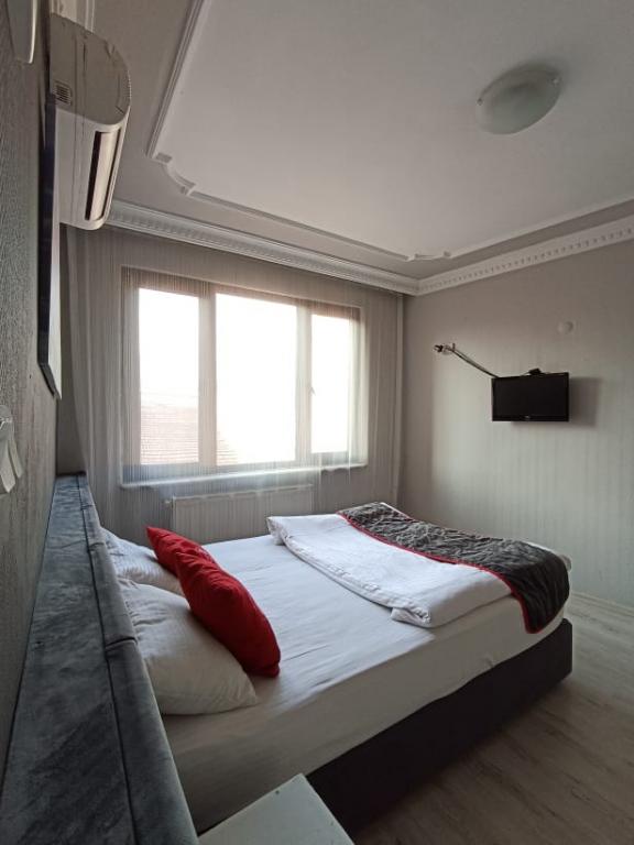 Standard Room, Viewless (Without Balcony)