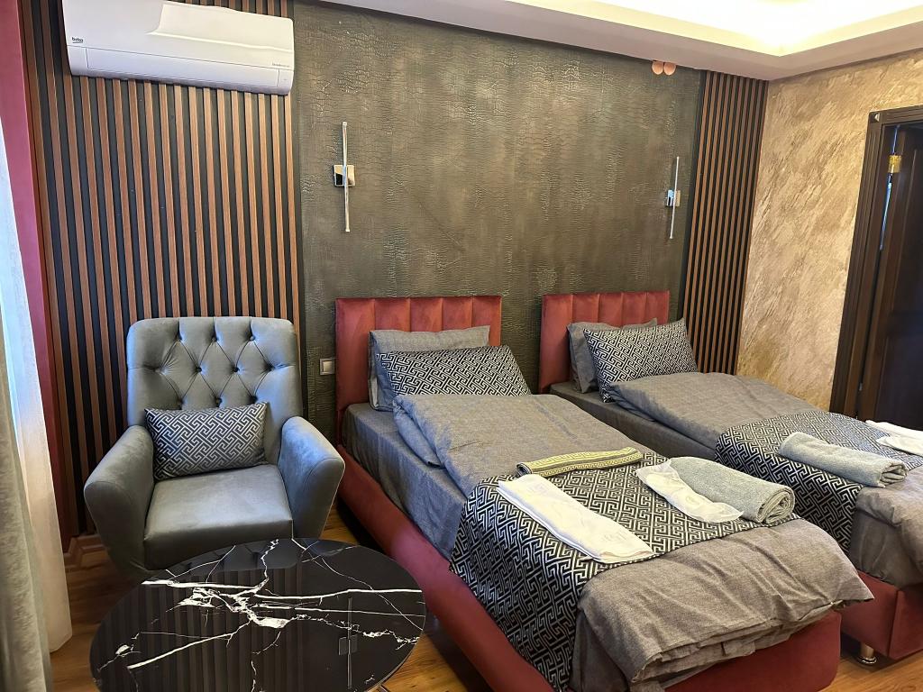 Deluxe Zemin Kat Oda, Bahçe Manzaralı