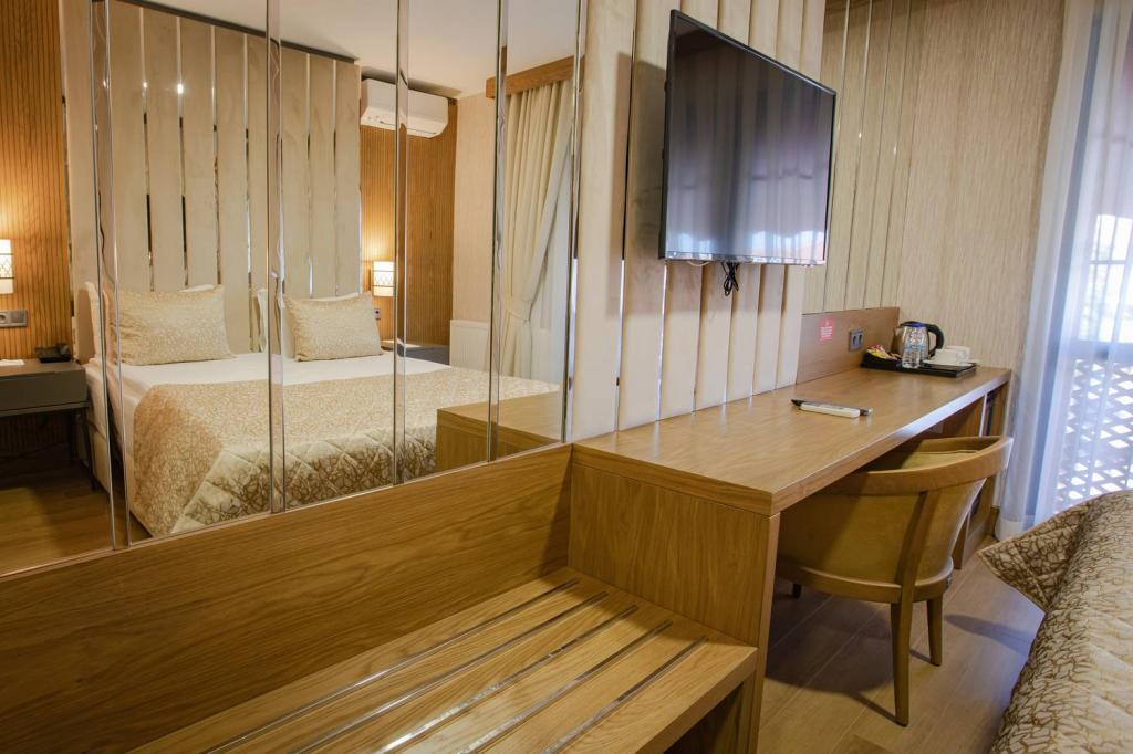 Standart Oda, Şehir Manzaralı