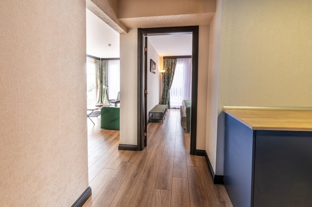 Suit Teras Katı Oda, Boğaz Manzaralı