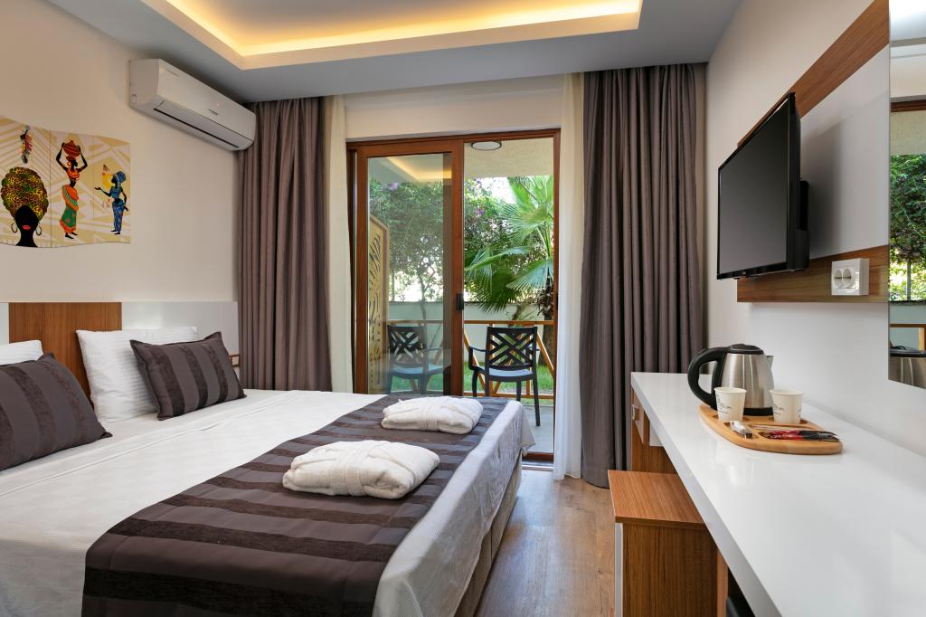 Standart Oda, Dağ Manzaralı (Balkonlu)