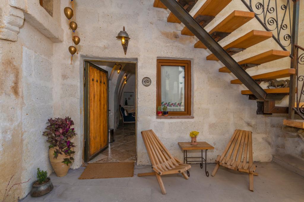 Deluxe Zemin Kat Oda