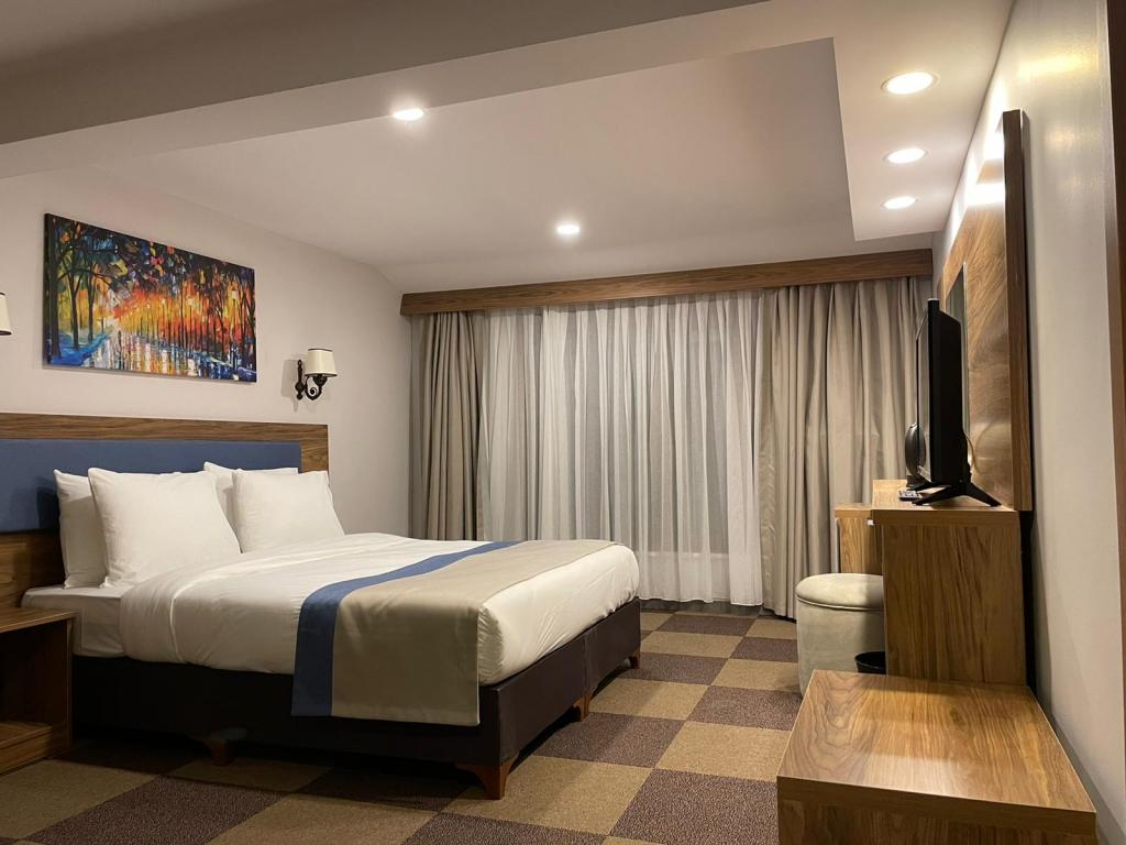 Standart Oda, Bahçe Manzaralı