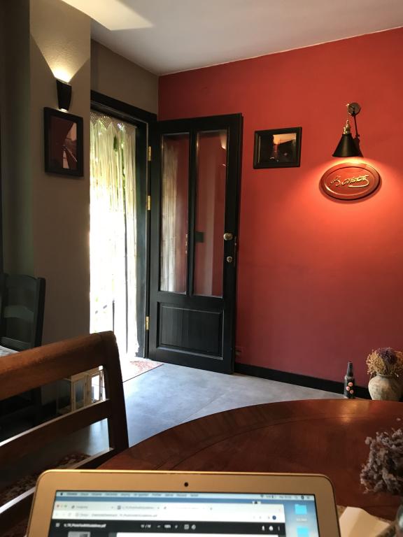 hotel-image