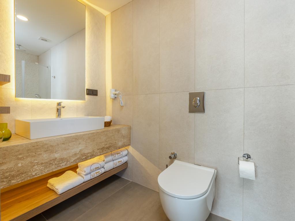 Superior Room, Pool View (Balcony)