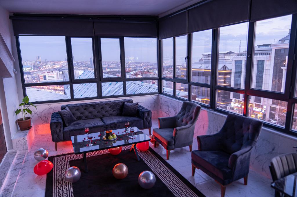 King Apartment Flat Room, City View