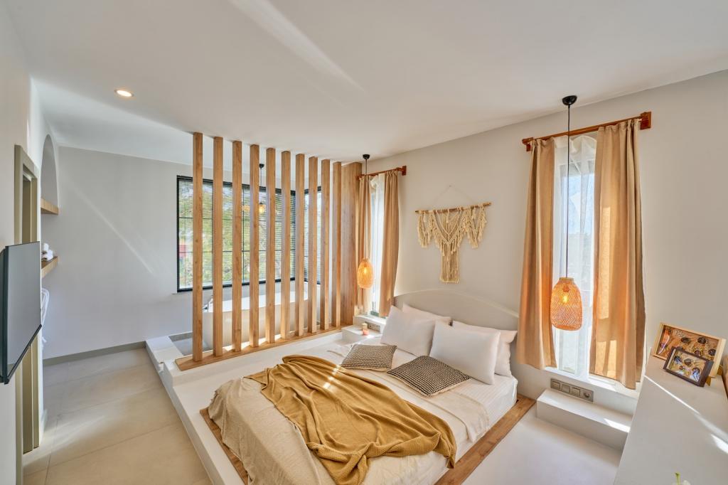 Deluxe Suit Oda, Cadde Manzaralı