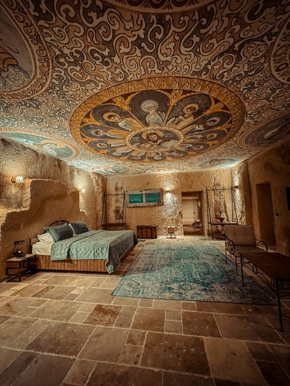 King Suit Oda, Havuz Manzaralı