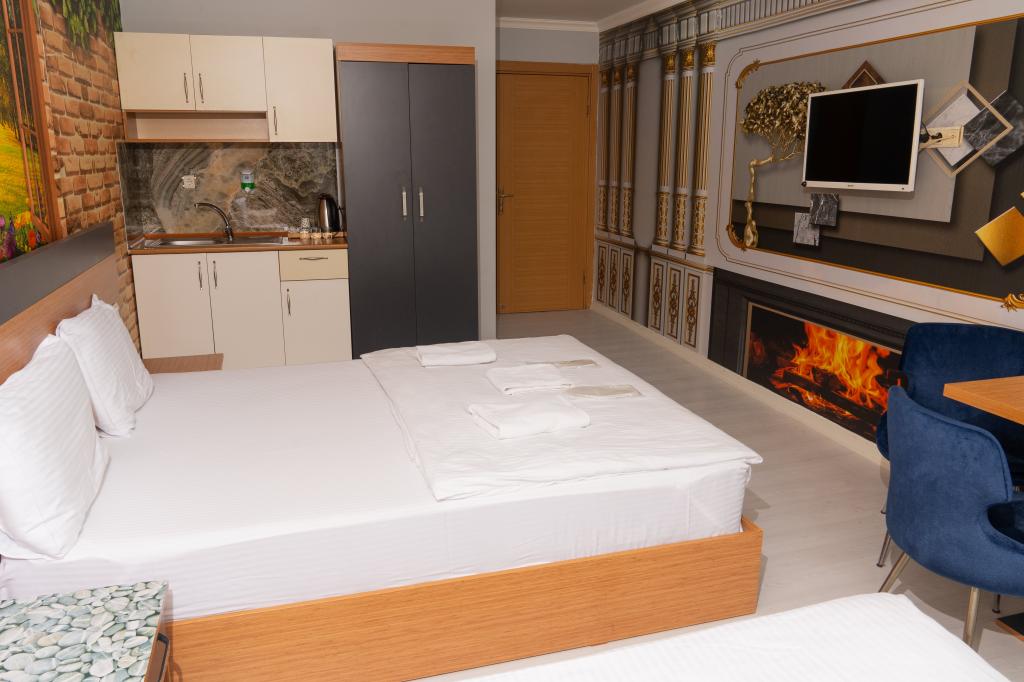 Standard Room, City View (Kitchen)