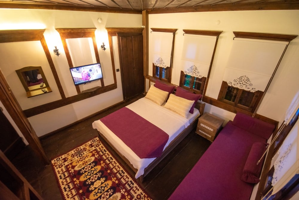 Standart Oda, Şehir Manzaralı