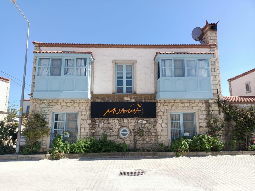 Dort Mevsim Muamma Butik Otel Alacati Etstur