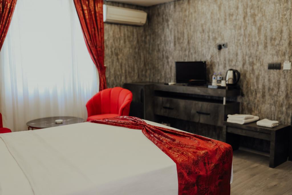 Standard Room, City View