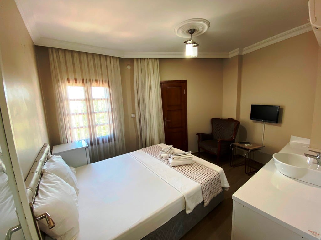 Suit Oda, Kısmi Deniz Manzaralı