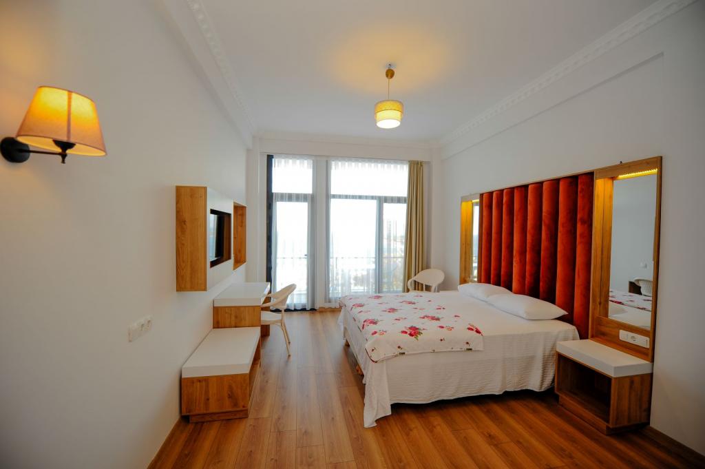 Deluxe Superior Room, Sea View (Balcony)