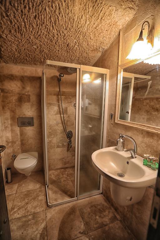 Standard Room (3 Person)