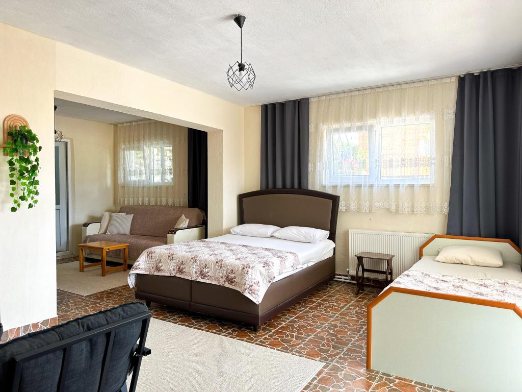 Studio Daire,Dağ Manzaralı,Bahçe Katı