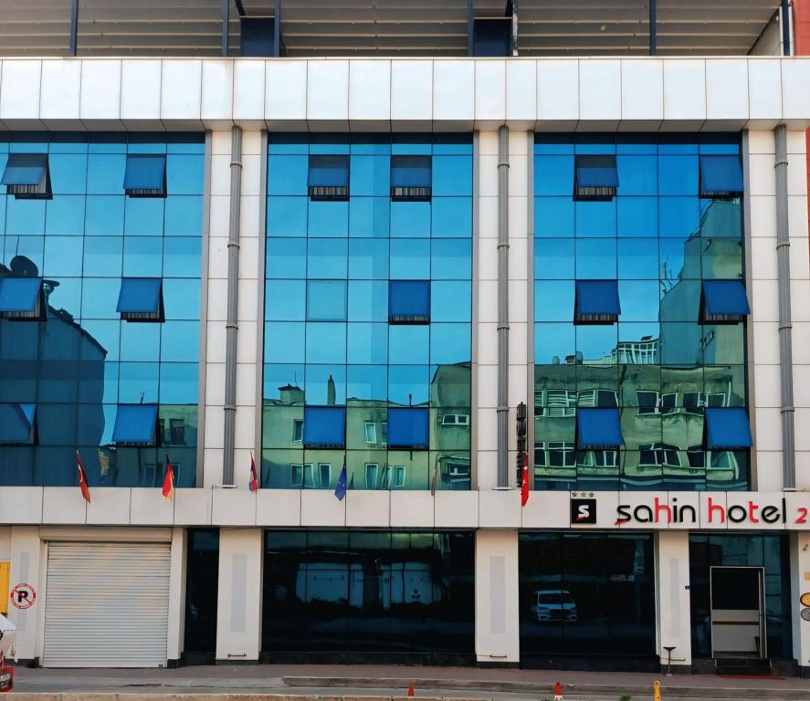 Şahin Hotel 2