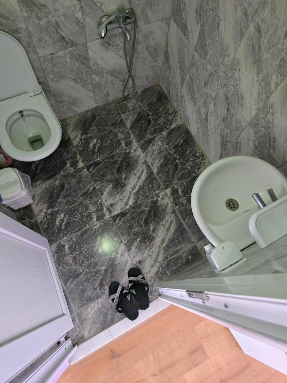Standart Oda,Bahçe veya Sokak Manzaralı,2. Kat