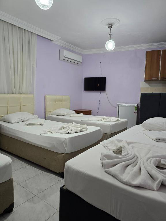 Standart Oda,Bahçe veya Sokak Manzaralı,2. Kat