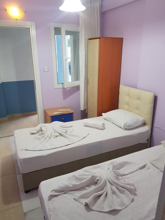 Ekonomik Oda,Avlu Manzaralı,Bahçe Katı