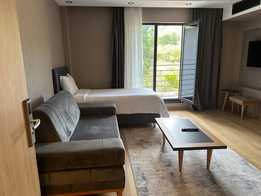 Superior Suite Room, Sea View (Without Balcony)