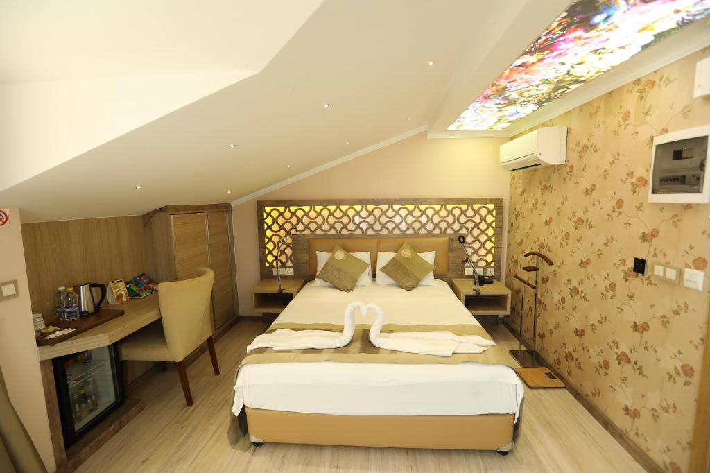 King Suit Oda, Deniz Manzaralı (Jakuzi)