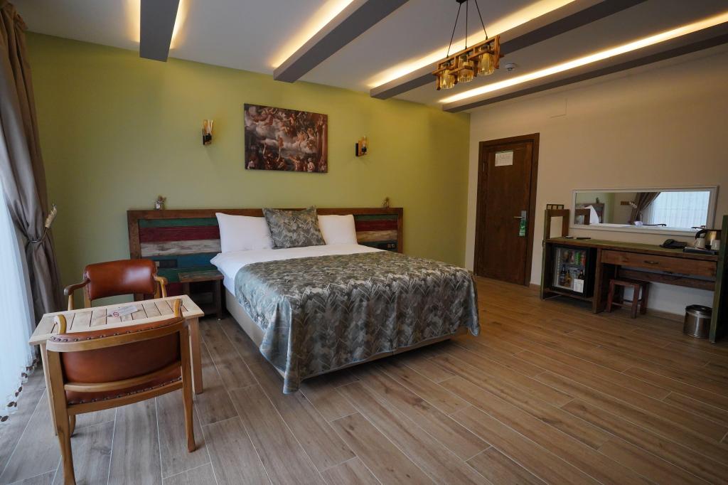Çift Kişilik Oda - Balkonlu,Jakuzili