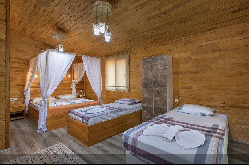 Standard Room, Mountain View (Kitchen)