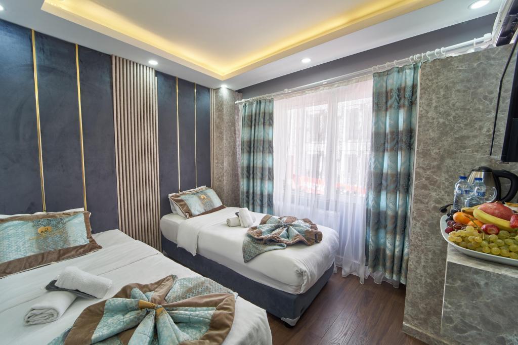 Standart Oda, Şehir Manzaralı